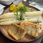 Zander und Spargel im Restaurant Boltenmühle (Juni 2024)